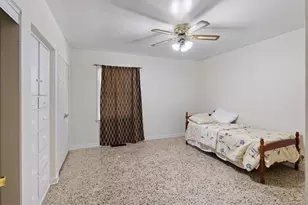 1946 Forest Hills Dr, Fayetteville, NC 28303 - Photo 20