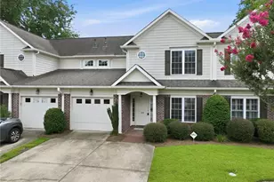 326 Coverly Square, Fayetteville, NC 28303 - Photo 2