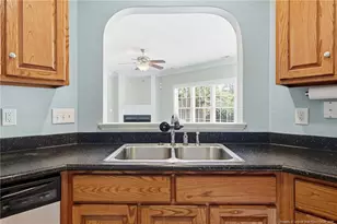 326 Coverly Square, Fayetteville, NC 28303 - Photo 10