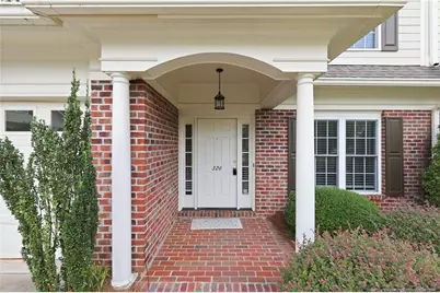 326 Coverly Square, Fayetteville, NC 28303 - Photo 4