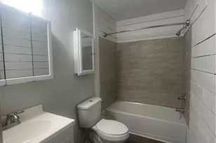 119 Villa Dr, Fayetteville, NC 28311 - Photo 8