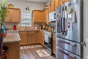 221 Fountain Grove Dr, Raeford, NC 28376 - Photo 10