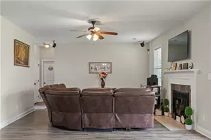 221 Fountain Grove Dr, Raeford, NC 28376 - Photo 8