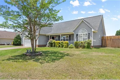 5946 Lillytrotter Drive, Hope Mills, NC 28348 - Photo 4