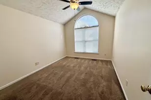 6808 Jacobs Creek Cir, Fayetteville, NC 28304 - Photo 16