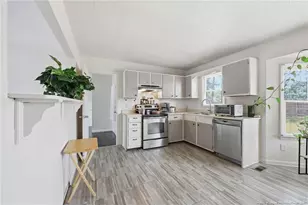 309 Brass Ct, Fayetteville, NC 28311 - Photo 8