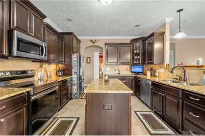 605 Oakridge Drive, Raeford, NC 28376 - Photo 12
