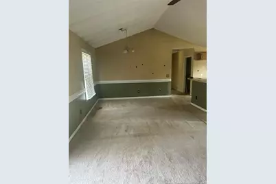 124 Sycamore Court, Benson, NC 27504 - Photo 4