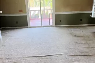 124 Sycamore Ct, Benson, NC 27504 - Photo 2