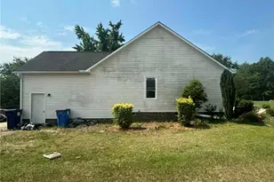 124 Sycamore Ct, Benson, NC 27504 - Photo 18