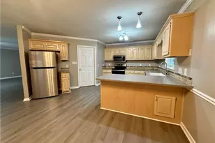 6509 Van Nobbing Ct, Fayetteville, NC 28306 - Photo 10