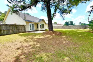 4229 Buckhurst Dr, Hope Mills, NC 28348 - Photo 22