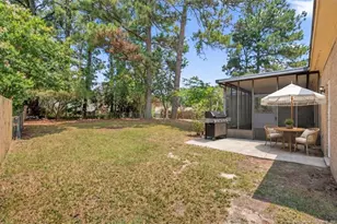 7110 Enfield Dr, Fayetteville, NC 28303 - Photo 8