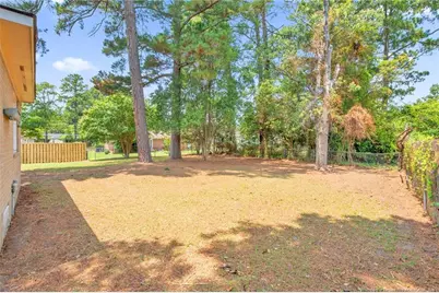 7110 Enfield Drive, Fayetteville, NC 28303 - Photo 44