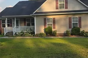 4611 Salem Prince Dr, Hope Mills, NC 28348 - Photo 1