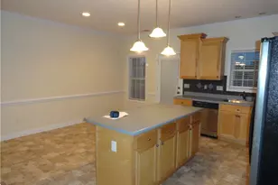 1107 Thistle Gold Dr, Hope Mills, NC 28348 - Photo 8