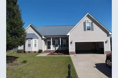1107 Thistle Gold Drive, Hope Mills, NC 28348 - Photo 2