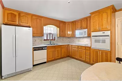5970 Lake Trail Drive, Fayetteville, NC 28304 - Photo 10