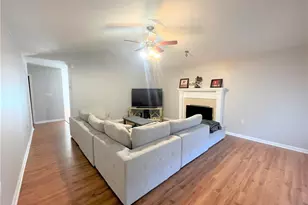 366 Colonial Hills Dr, Lillington, NC 27546 - Photo 6