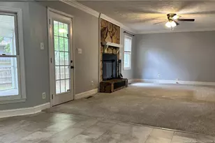 416 Georgetown Cir, Fayetteville, NC 28314 - Photo 10