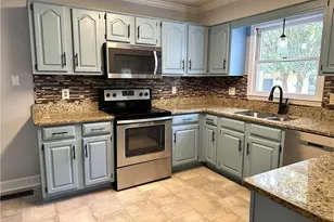 416 Georgetown Cir, Fayetteville, NC 28314 - Photo 8