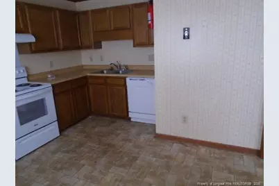 5901 Labonte Road, Hope Mills, NC 28348 - Photo 6