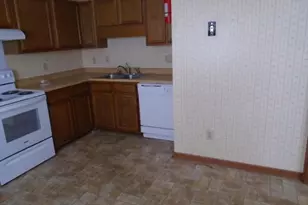 5901 Labonte Rd, Hope Mills, NC 28348 - Photo 6