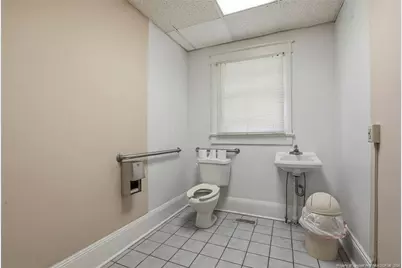 611 Carthage Street, Sanford, NC 27330 - Photo 32