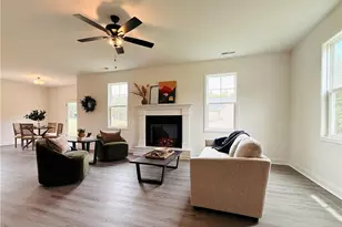 206 Uwharrie Wy, Sanford, NC 27330 - Photo 4