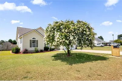 121 Maltese Drive, Raeford, NC 28376 - Photo 2
