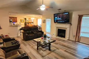 8920 Grouse Run Ln, Fayetteville, NC 28314 - Photo 4
