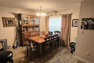 8920 Grouse Run Ln, Fayetteville, NC 28314 - Photo 6