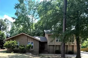 7013 Darnell St, Fayetteville, NC 28314 - Photo 2