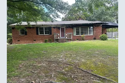 1701 Crest Drive, Aberdeen, NC 28315 - Photo 1