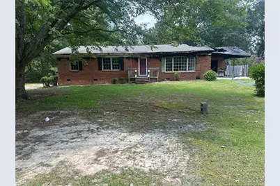 1701 Crest Drive, Aberdeen, NC 28315 - Photo 2