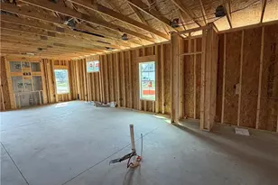 591 Ashley Hts Dr, Aberdeen, NC 28315 - Photo 2