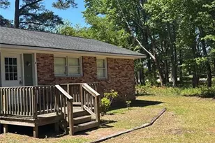 209 S McPherson Church Rd, Fayetteville, NC 28303 - Photo 4