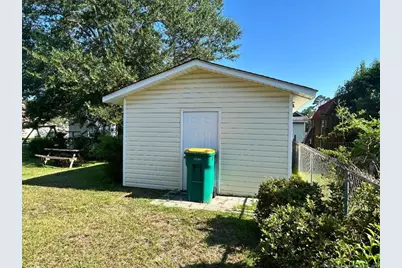 511 E 18 Street E, Lumberton, NC 28358 - Photo 4