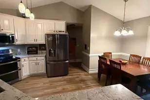 115 Lakeview Ct, Garner, NC 27529 - Photo 14