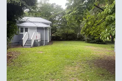 211 E Edinborough Avenue, Raeford, NC 28376 - Photo 4