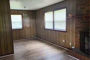118 Lockwood Dr, Pembroke, NC - Photo 8