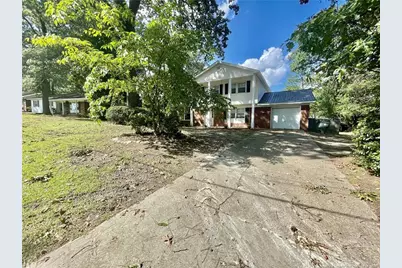 5651 Dodge Drive, Fayetteville, NC 28303 - Photo 2