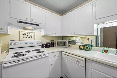 1100 Clarendon Street #203, Fayetteville, NC 28305 - Photo 12