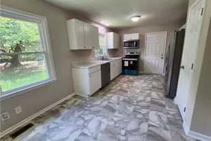 346 Tucson Dr, Fayetteville, NC 28303 - Photo 10