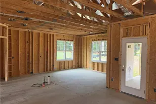 199 Waters Edge Dr, Erwin, NC 28339 - Photo 2