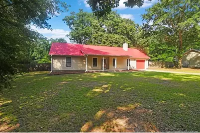 5487 Bush Court, Hope Mills, NC 28348 - Photo 2