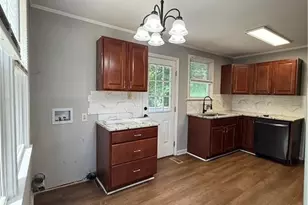 1940 Spruce St, Fayetteville, NC 28303 - Photo 4