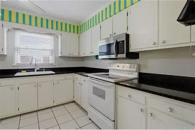 544 Farmview Drive, Fayetteville, NC 28311 - Photo 16