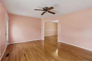 544 Farmview Dr, Fayetteville, NC 28311 - Photo 10