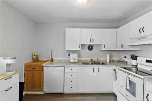 1705 Grandview Dr, Fayetteville, NC 28314 - Photo 8